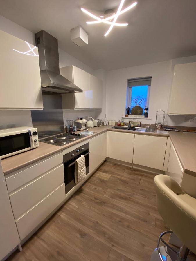 The Serlio Baroque Court Apartment Newport  Extérieur photo