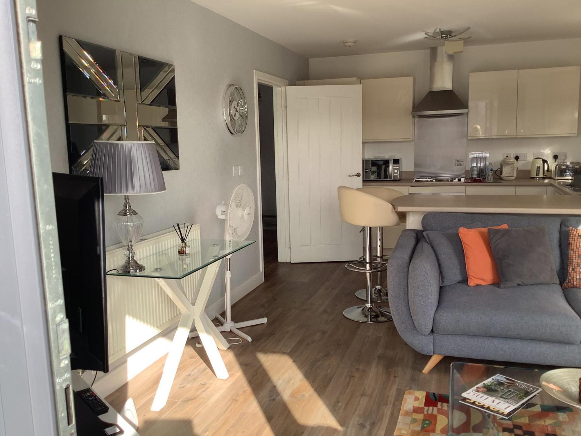 The Serlio Baroque Court Apartment Newport  Extérieur photo