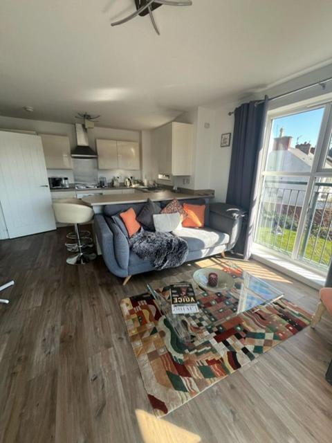 The Serlio Baroque Court Apartment Newport  Extérieur photo